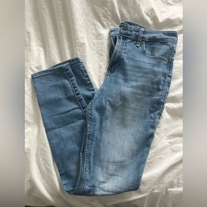 Hollister skinny jeans for women